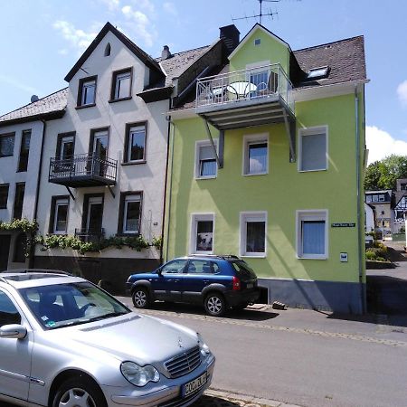 Haus Margarete Apartment Zell an der Mosel Exterior photo